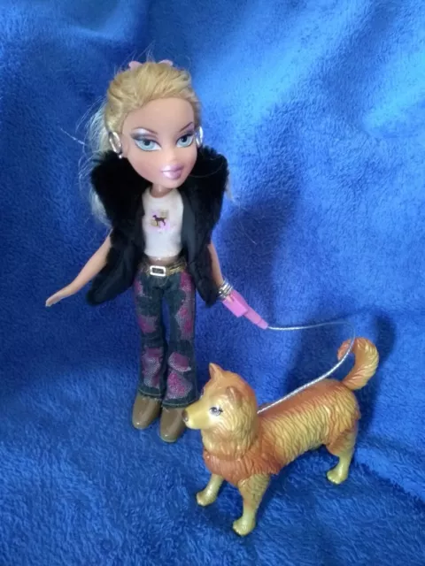 COLLECTABLE BRATZ WALKING Yasmin Doll with Dog 2007 in Working Condition. 9.99 PicClick UK