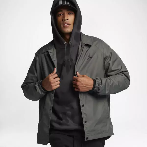 Nike air jordan discount sportswear wings windbreaker black