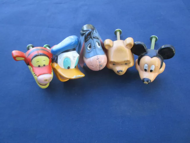 5 boutons Disney tiroirs commode meuble Mickey Tigrou Donald Winnie Occasion