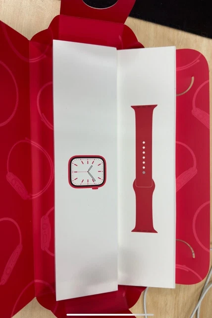 Apple Watch Series 7 45mm Red Aluminium Cellular