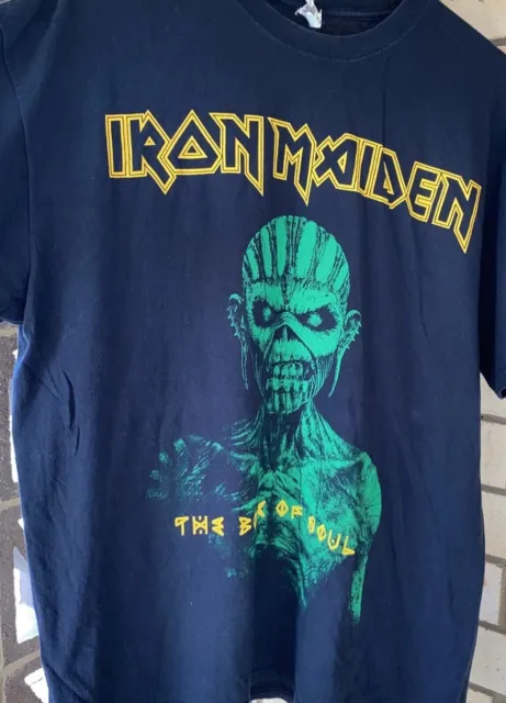 IRON MAIDEN Book Of Souls World Tour Gildan T Shirt Size XL Pre Owned