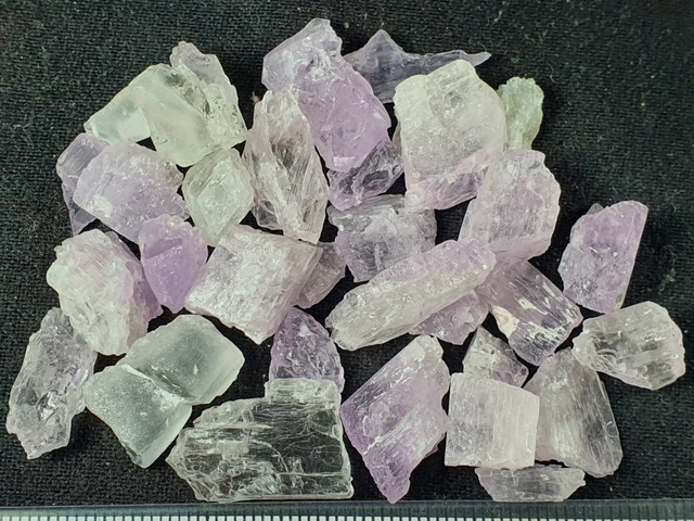 205 Ct Excellent  natural color Kunzite  Crystal Rough  Lot  From Afghanistan