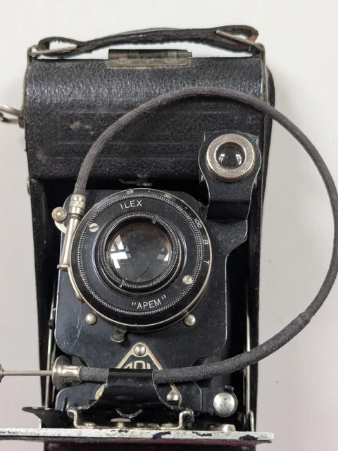 ANTIQUE APEM vest Pocket folding camera &ILEX lens. Good condition ...