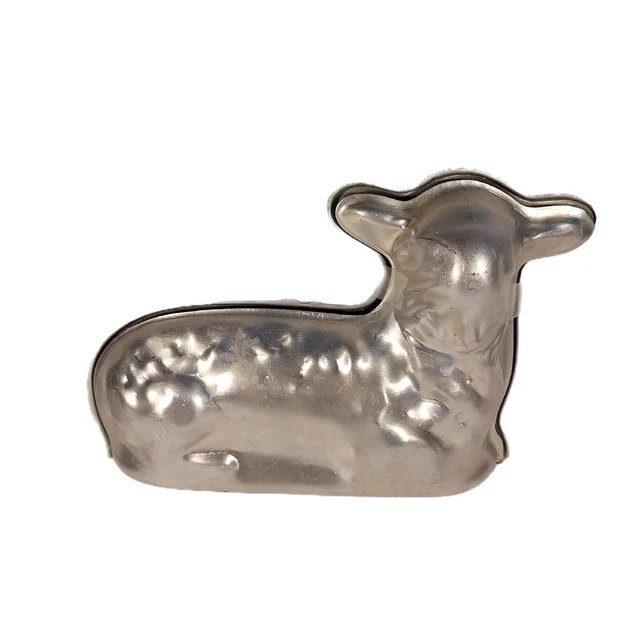 VINTAGE ORIGINAL CAST Aluminum Lamb/Sheep Butter Cake Chocolate Mold