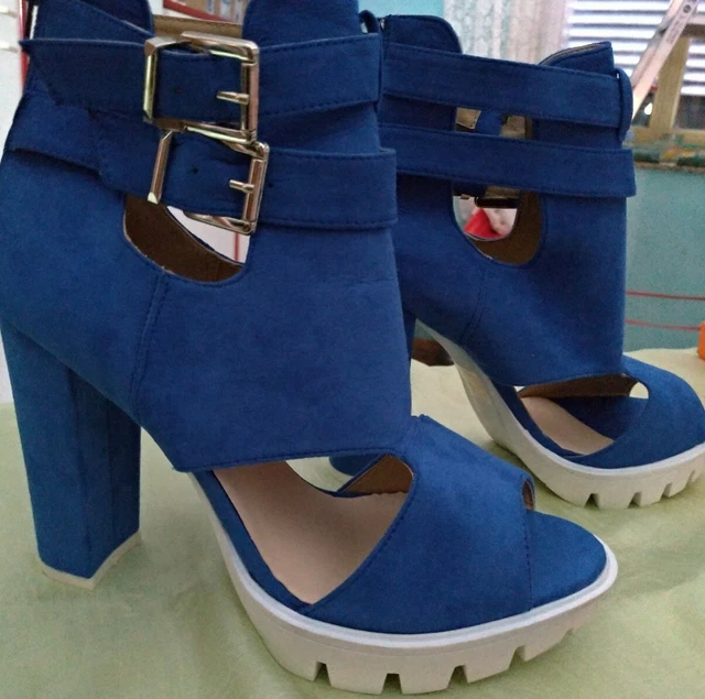 Scarpe con plateau deals blu elettrico