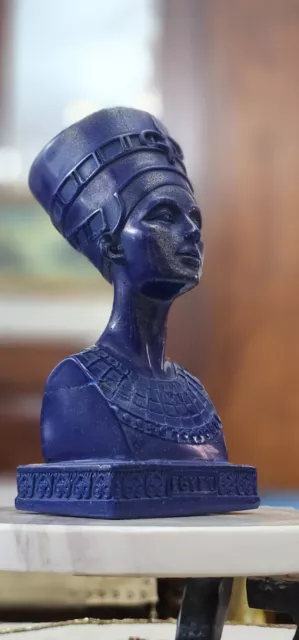 Queen Nefertiti Bust from Stone , Ancient Egyptian Art Sculpture