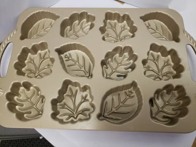 Nordic Ware Leaf-lettes (Leaves) Baking Cake Pan