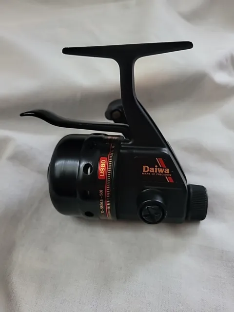 VINTAGE DAIWA D1600 6/8/10/12 Lb Cap Front Drag Lite Use If Any Spinning  Reel $15.99 - PicClick