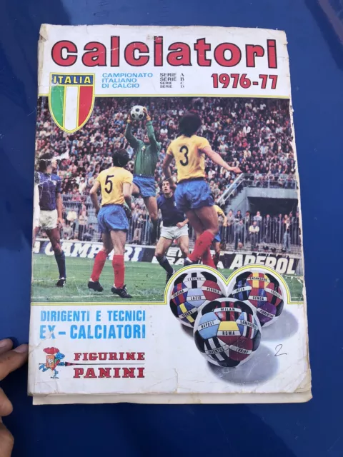 CALCIATORI PANINI 1976/77  ALBUM CON Più Di 300 FIGURINE DA RECUPERO