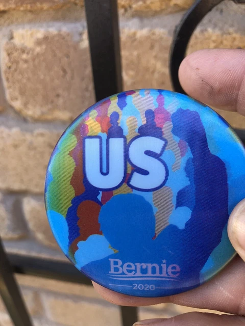 Bernie Sanders 2020 Presidential Campaign Pinback Buttons 300 ct. Box     Unused
