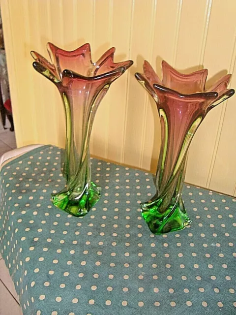 Magnifique Et Ancienne Paire De Vases En Cristal Multicolore