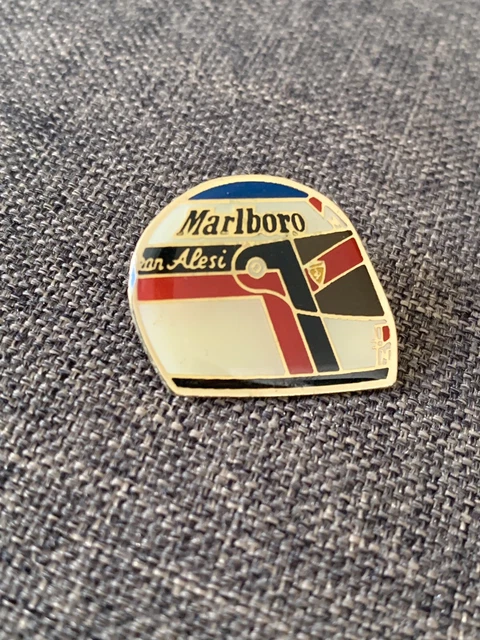 Pin's Casque F1 1976 – Collection James Hunt – Métal, Fermeture Papillon, Emballage Officiel