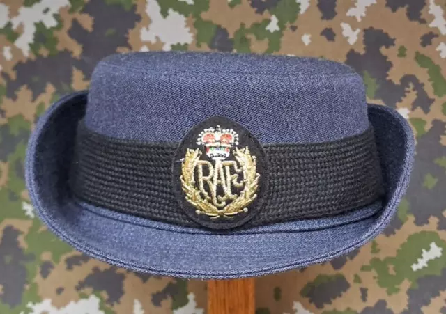 Womans WRAF No1 Dress Royal Air Force RAF uniform parade Hat & Badge cap - 53 CM