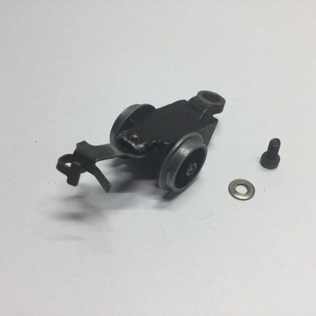 Hornby Dublo 2/3 Rail 0-6-2 Tank Rear Pony Truck Includes Washer & Screw (#133)