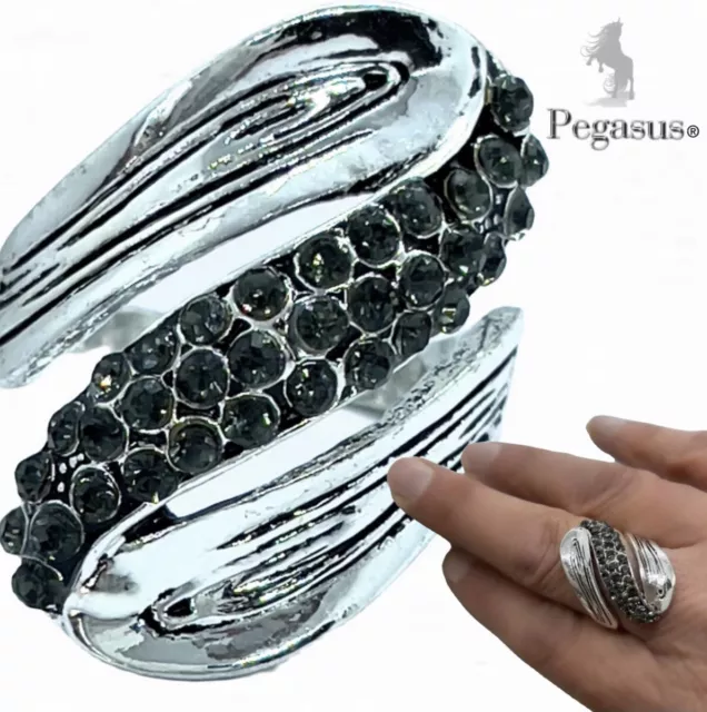 SIZE M - Oversized Large Art Deco Black Crystal Ladies Statement Ring