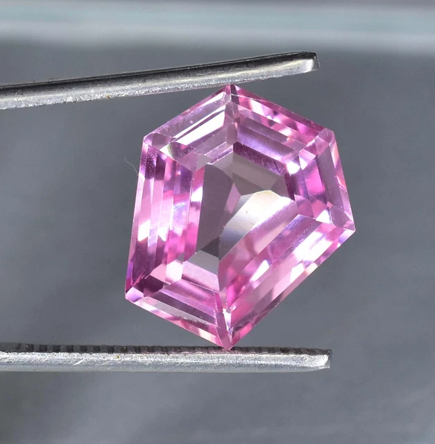 Saphir Padparadscha De Ceylan Naturel - Pierre Précieuse Rare Taille Trillion - Neuf
