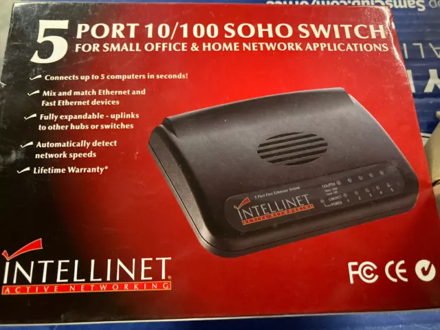 Intellinet Ethernet 5 Port 10/100 SOHO Switch 1-SWHUB-05B