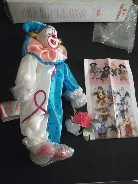 Vtg Heritage Mint Clown Collection "Chester The Jester" 16" Porcelain Clown 40cm