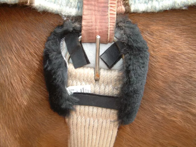 BLACK Pair Sheepskin Horse Girth CINCH RING Covers + Comfort Pads Billet buckle