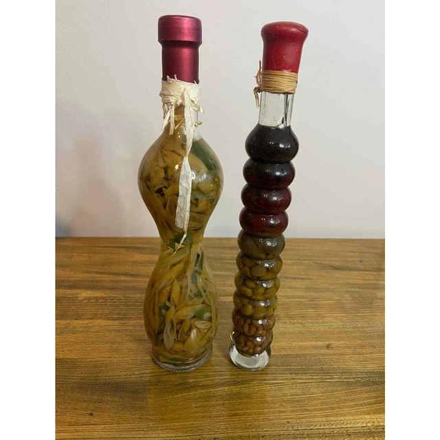 Vintage Oil Vinegar Infused Beans, Green & Red Peppers Decorative  Glass Bottles