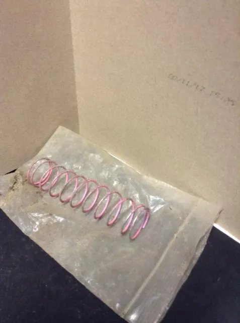 Honeywell Regulator Pink Spring 2-4lbs- Gas pressure adjustment spring