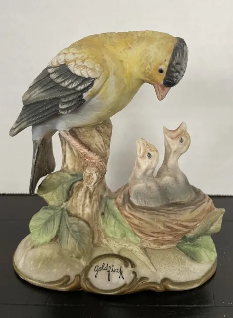 Lefton KW3504 Goldfinch Bird Figurine Mother Feeding Her Babies