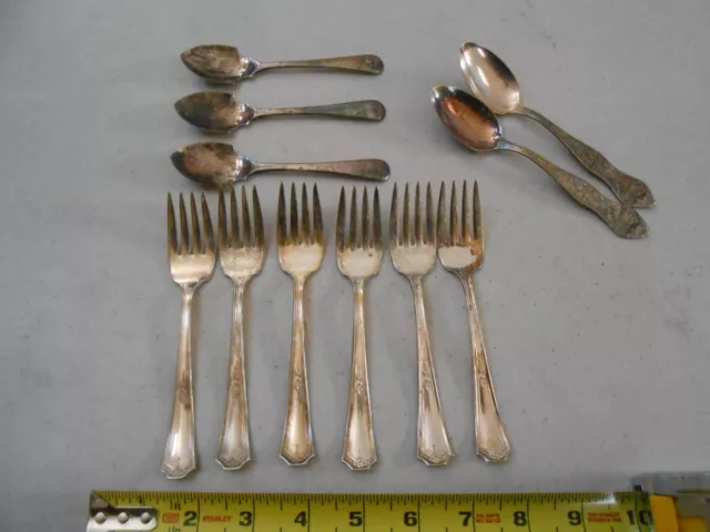 Vintage Lot 6 Matching Silver Plate Forks Plus 2 Sets Of Spoons Use Or Craft D