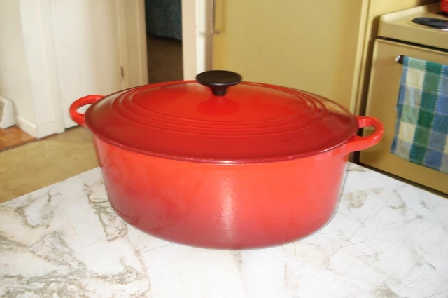 Vintage Le Creuset France Cast Iron Enamel Dutch Oven with Lid Cherry Red # 31