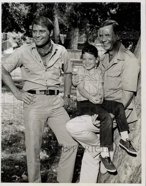 1968 Press Photo Ross Hagen, Erin Moran, Marshall Thompson in "Daktari" on CBS