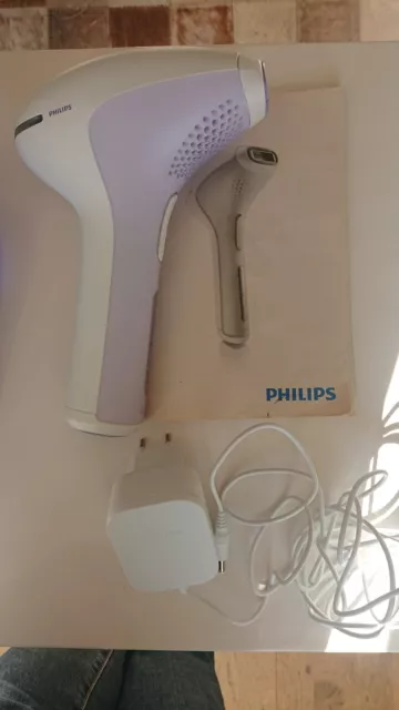 Épilateur lumière pulsée LUMEA philips