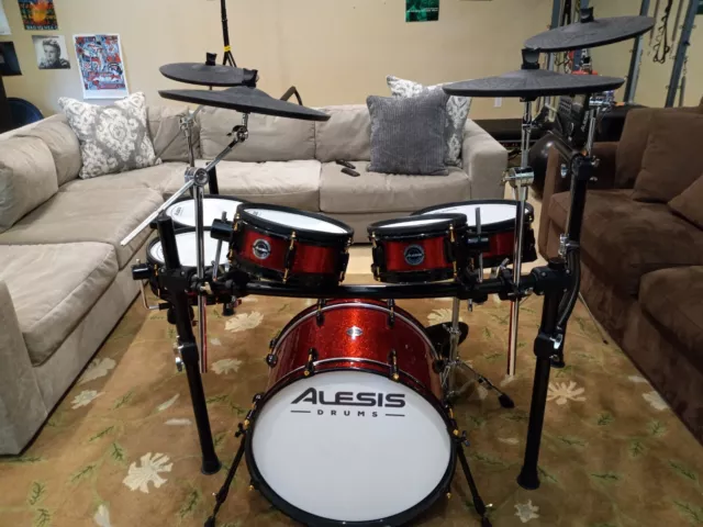 Alesis Strike Pro Special Edition Electronic Drum Kit - Mint Condition Alesis Strike Pro Special Edition Electronic Drum Kit - Mint Condition