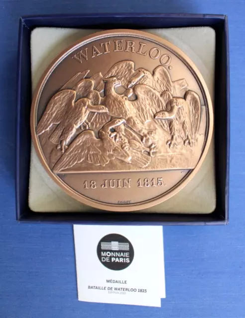 2015 Frankreich 370g Bronzemedaille "Schlacht von Waterloo" im Etui mit COA