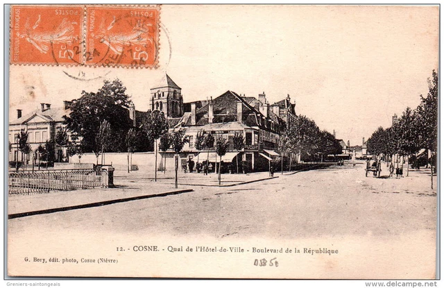 58 COSNE - quai de l'hotel de ville