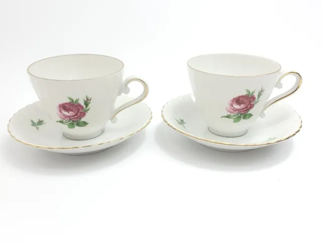 2 high-quality AK Kaiser collector's cups, mocha cup with a floral motif.