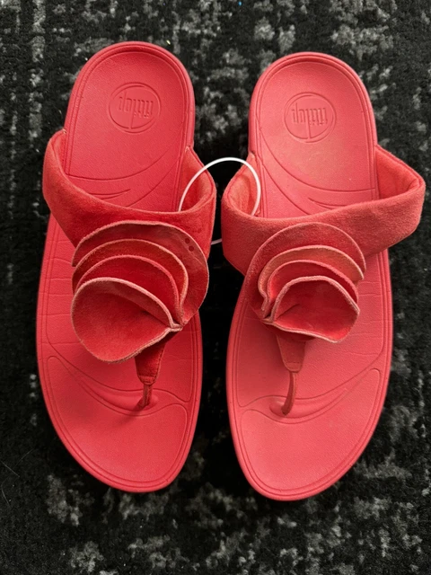 FitFlop Women's Florrie Red/Pink Suede Flower Thong Sandals Sz 10 Slip On