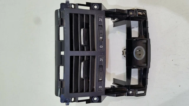 Bouche D'Aération / Commande De Ventilation Pour VW Touareg 7L (2005) - Référence 7L6819765 - Gauche Avant - Occasion