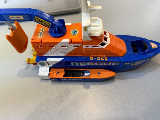 Mega Rig Rescue Boat MATCHBOX MEGA-RIG RESCUE Squad Speed Boat Schiff U-Boot Mattel ...