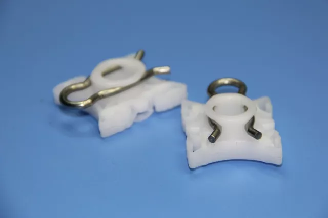Fiat500C L White Window Regulator Slider Pivot Retainer Clips Pack Of 2