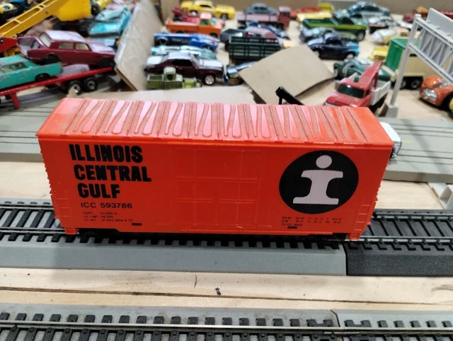 HO Tyco Illinois Central Gulf ICG 40' Hi Cube Box Car