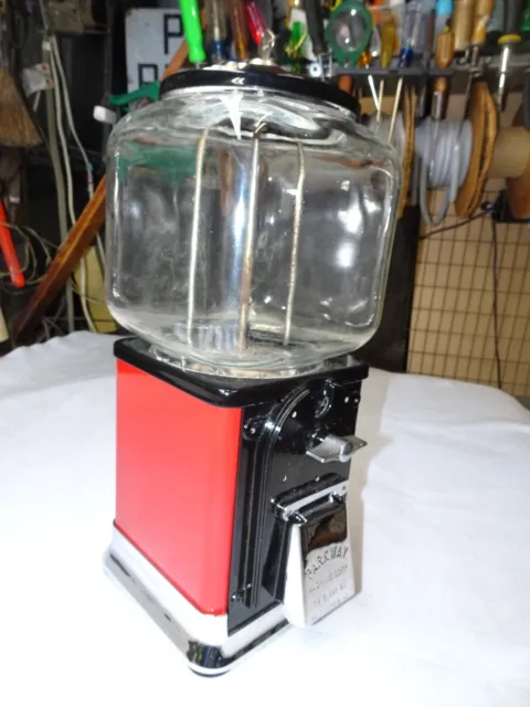 VTG 1950's VICTOR TOPPER 1 CENT  GUMBALL VENDING MACHINE W/KEY, GREAT CONDITION