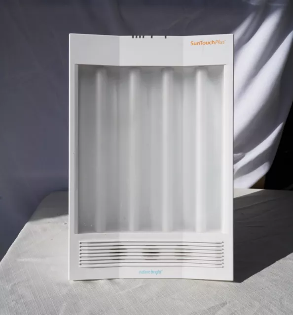 Lámpara de terapia de luz e iones NatureBright SunTouch Plus blanca SAD estacional feliz