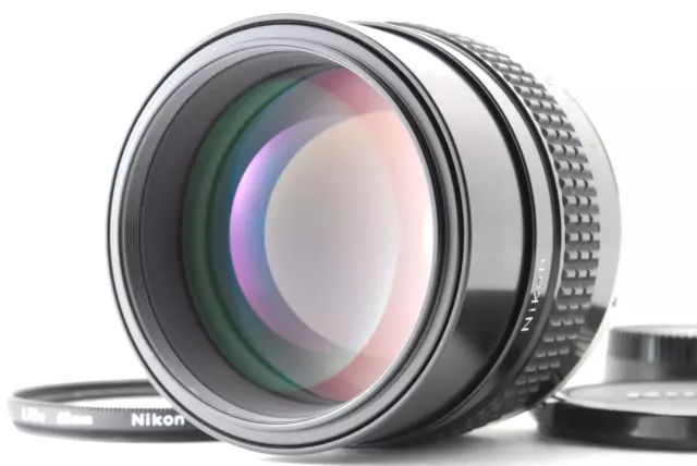 Nikon Ai-s Ais Nikkor 105mm f/1.8 MF Portrait Lens w/Caps Filter Mint From JAPAN