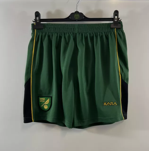 Norwich City Away Football Shorts 2003/04 Adults Small Xara H90