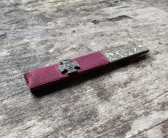 Victoria Cross Ribbion FANTASTIC VC VICTORIA Cross Original Gallantry Medal Ribbon Bar £275.00 ...