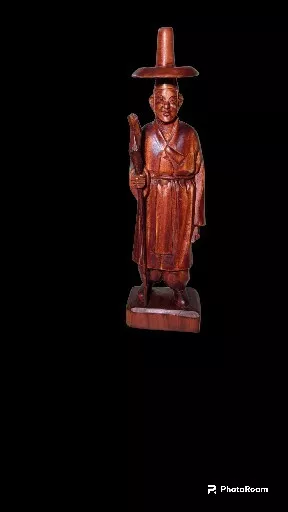 VINTAGE ASIAN FIGURINE Chinese Hand Carved Wood Statue