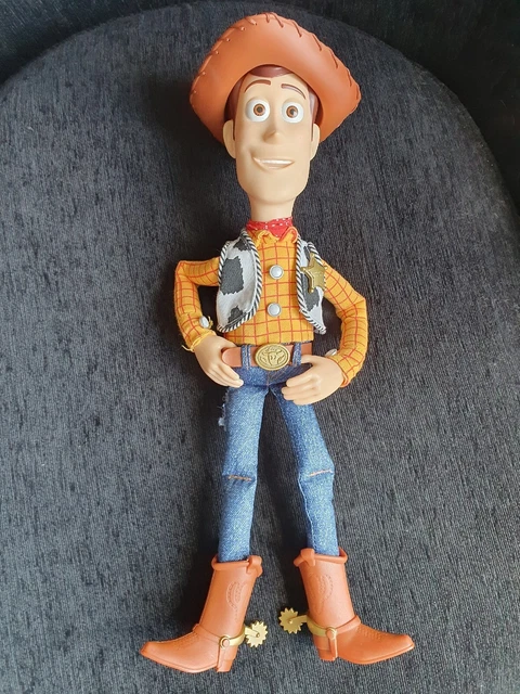 Boneco Woody Toy Story Signature Collection - Thinkway Toys Inglês Lacrado Slinky Buzz I.378220686 Boneco Woody Toy Story Signature Collection - Thinkway Toys Inglês Lacrado Slinky Buzz I.378220686