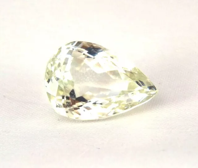 Shola Vrai 16,63 Carats Naturelle Jaune Hiddenit (Jaune Kunzite)