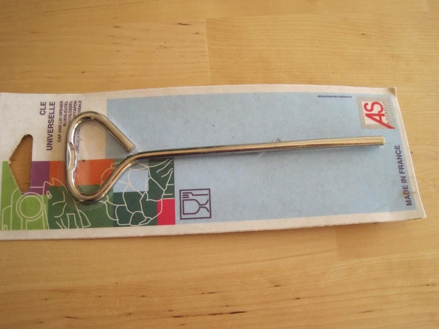 Ancien ouvre-boîte / décapsuleur en métal – Made in France