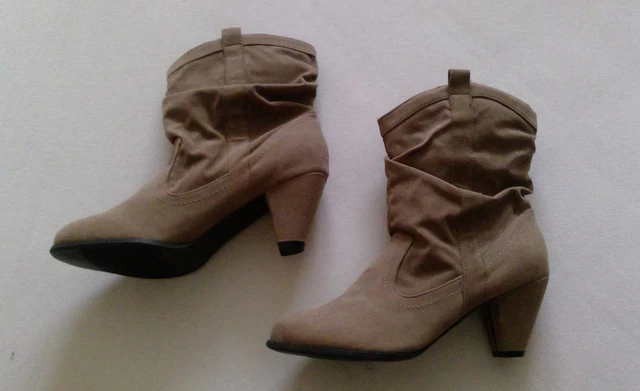 Braune Stiefeletten Bonprix Stiefeletten Rot Plateau Stiefel