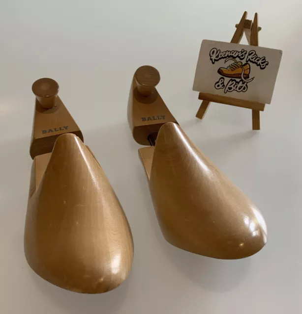 Womens Bally Wooden Shoe Trees UK 5 Made In England Hinged Sprung Heels